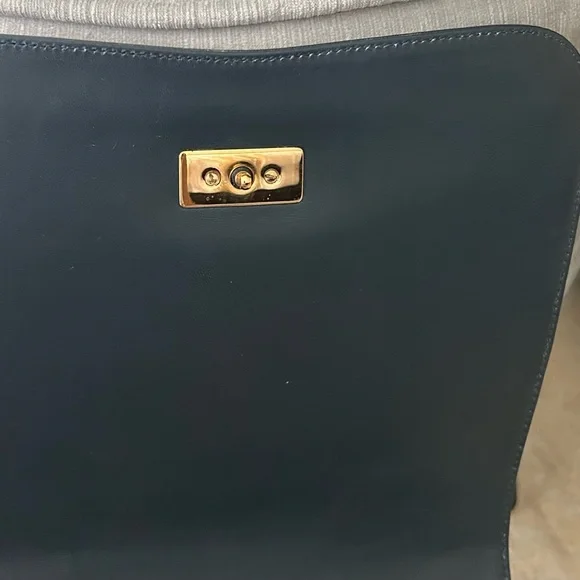 Authentic Salvatore Ferragamo Studio Box Navy Leather Gold Gancio Med EUC - Picture 11 of 15